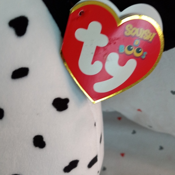 NEW SQUISH TY BLACK AND WHITE FETCH STUFFED TOY. - Picture 2 of 5